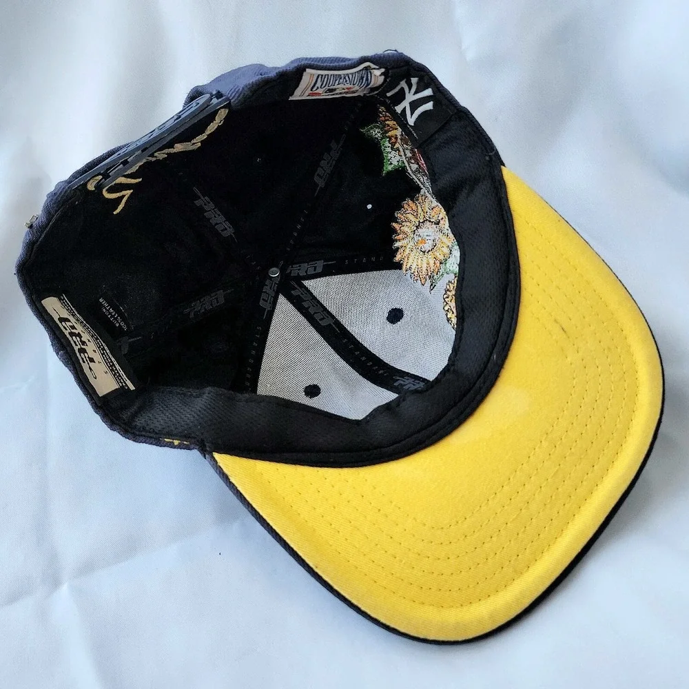New York Yankees Licensed Pro Standard Embroidered‎ Sunflower Snapback Hat Cap